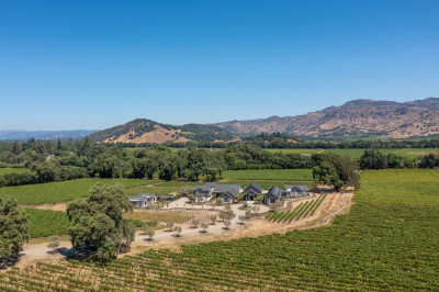 98_Yountville-Napa_Luxury-Compund_For-Sale_Hillary-Ryan.jpg